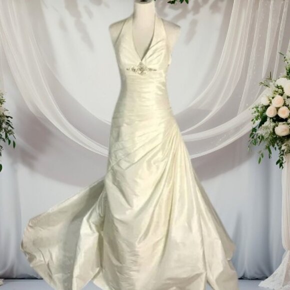 Pronovias Halter Neck Trumpet Ruched dress Size 10 - Picture 1 of 16